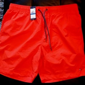 TOMMY HILFIGER SIZE (XL) ORANGE